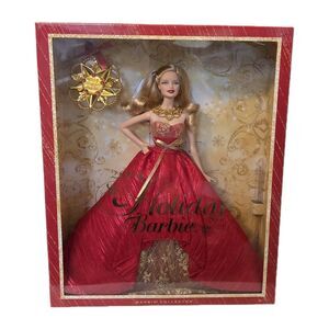 Barbie 2014 Holiday Doll With Ornament BDH21 Never Removed From Box Collector